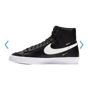 Nike blazers mid 77 womens size 8